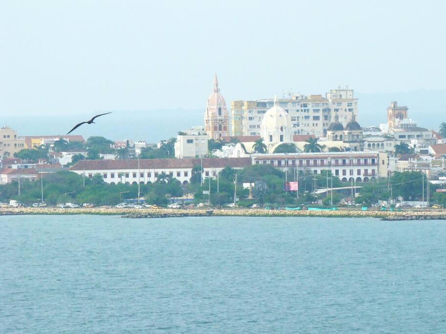 Apartamento , Vista A La Ciudad Antigua Y Playa Cartagena エクステリア 写真